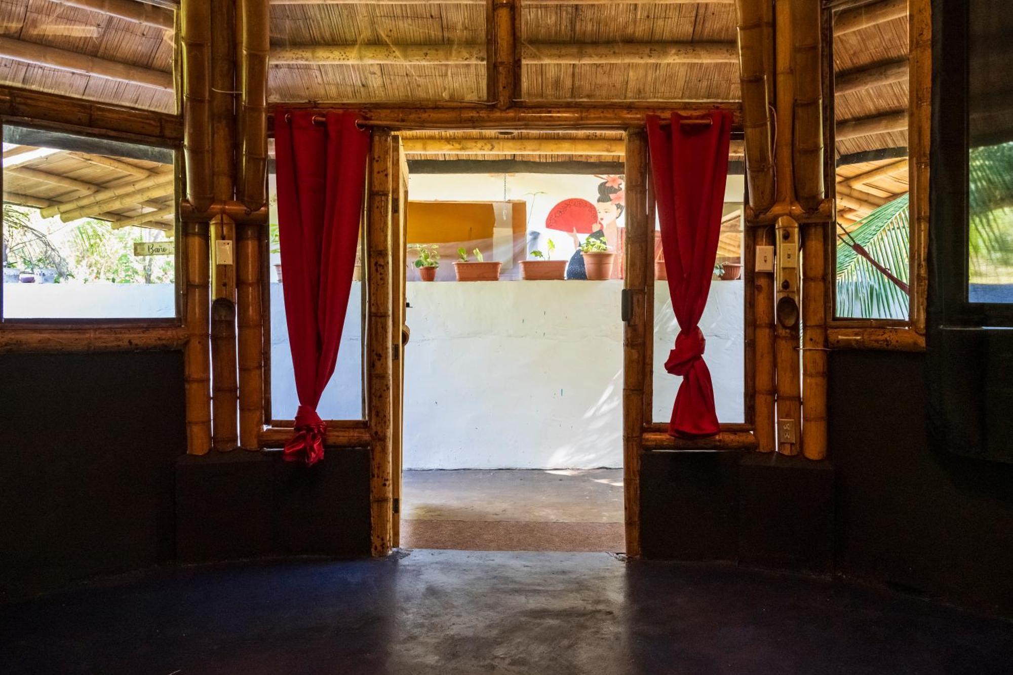 Eco-Lodge Deseo Bamboo Санта Каталина Екстериор снимка